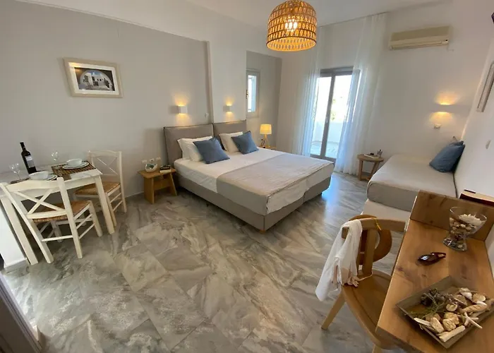 Caeli Paros By Kostas & Joanna לוגאראס