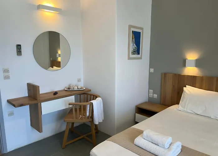 Caeli Paros By Kostas & Joanna Logarász