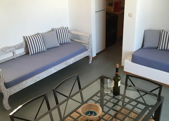 Caeli Paros By Kostas & Joanna * Logarász