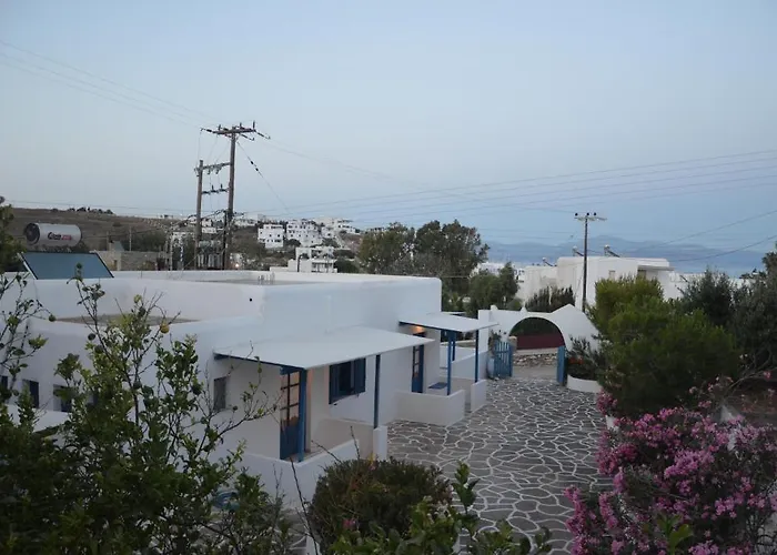 Caeli Paros By Kostas & Joanna