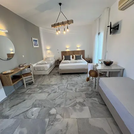 Caeli Paros By Kostas & Joanna