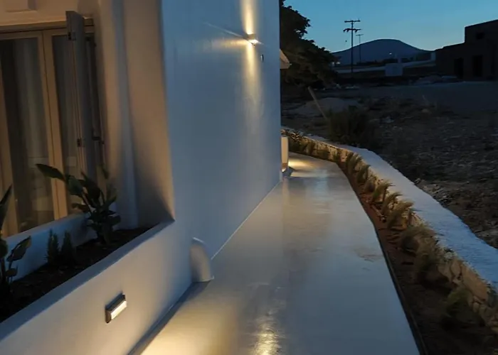 Caeli Paros By Kostas & Joanna * Logaras